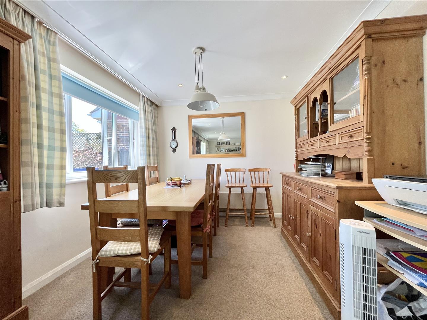Meadow Way, Fairlight